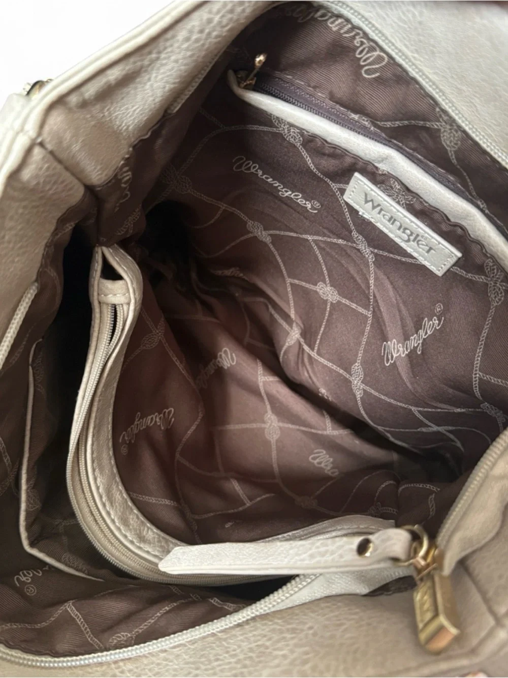Wrangler Cream Hobo Shoulder Bag | Classic Boho Chic Everyday Casual